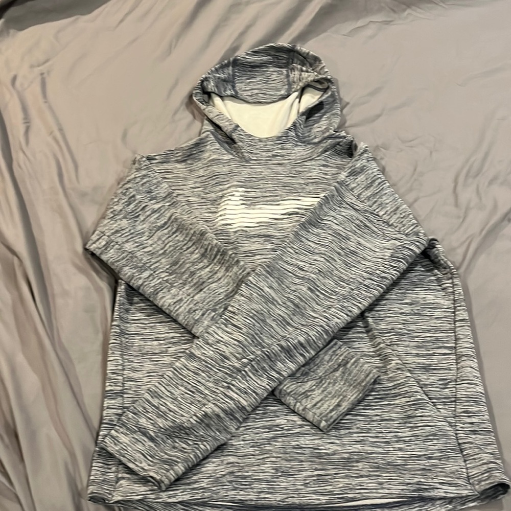 Boys size XL Nike sweatshirt.